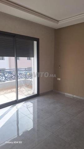 Appartement vide à louer 3ch El Houda - 2