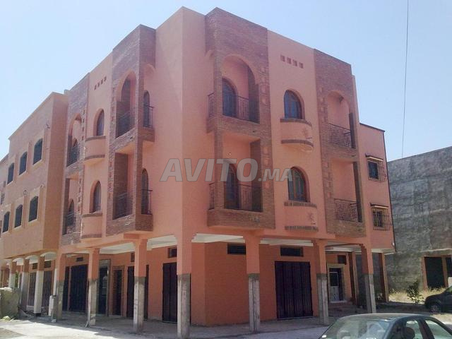 منزل تجاري سكنوي في حي الصنوبر