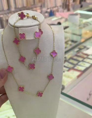 👑 Ensemble 4 pièces Van Cleef Rose 49dh au lieu de 100dh 🎁😍 - 2