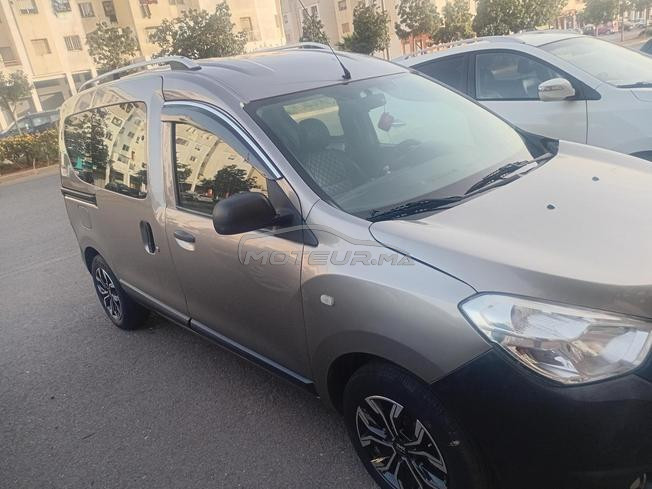 dacia duker 