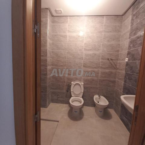 Appartement 3 chambres 80 mètres ascenseur syndic 5 minutes Malabata
