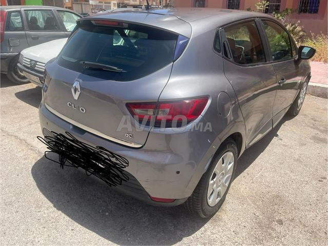 Clio 4 en bon état - 2