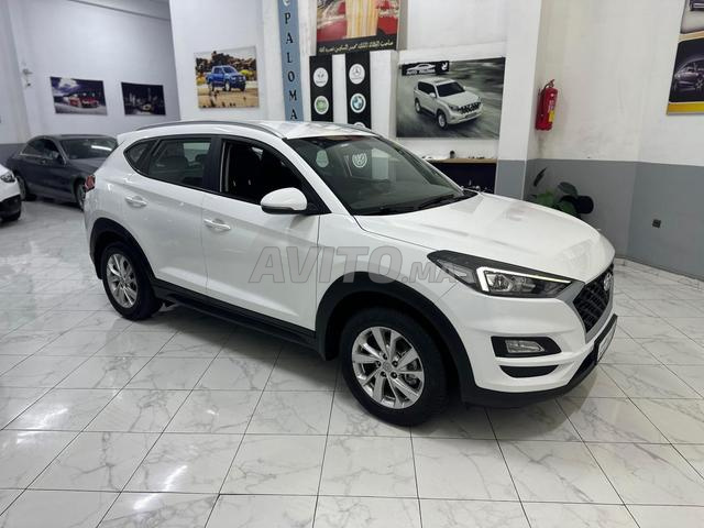 Hyundai Tucson - 2