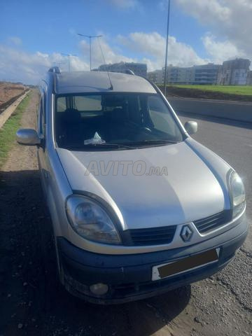 Kangoo dci 2012 220km 6 portes peinture maison