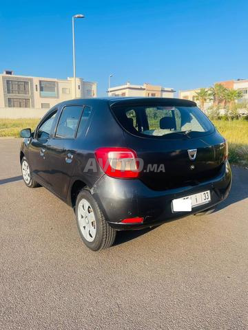 Dacia Sandero Essence Manuelle 2016 à Dakhla - 2