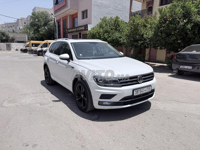 Volkswagen Tiguan - 2
