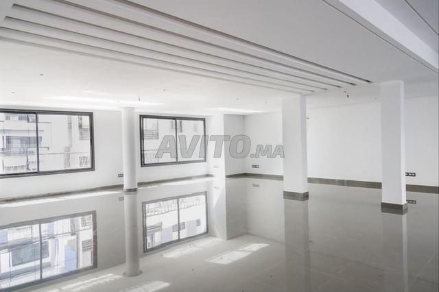 Appartement à louer 1100 m² à Rabat - 2