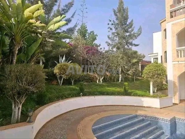 فيلا رائعة للبيع حي إيليغ - 2