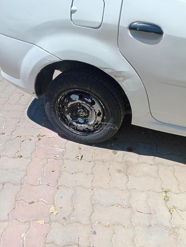Dacia Logan Essence Manuelle 2012 à Meknès