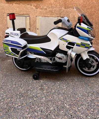 Moteur police