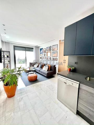 Appartement à louer 50 m² à Casablanca - 2