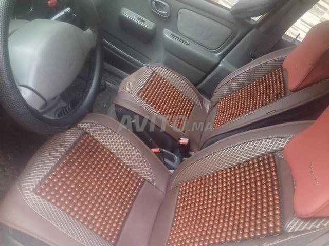 Suzuki Alto - 2