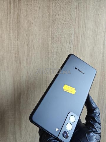 Samsung S21Plus 5G 128Go 8Ram Officiel - 2