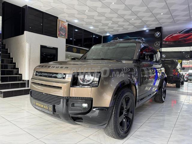 LAND ROVER Defender 130
3.0 D I6 300 MHEV First Edition - 2