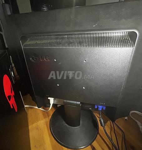 PC de bureau avec écran - 2