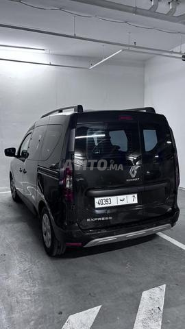 Renault Express, conduite excellente et confortable - 2