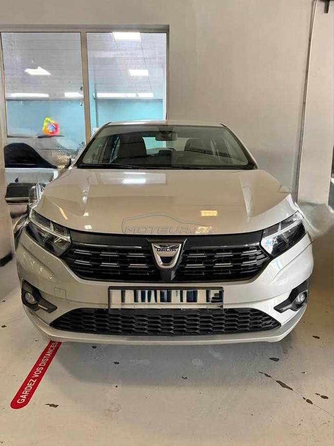 voiture manuelle tout option 