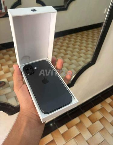 iPhone 17 - 2