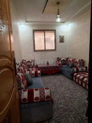 حمر وكوت قرب قاعة الرياضة جوهرة