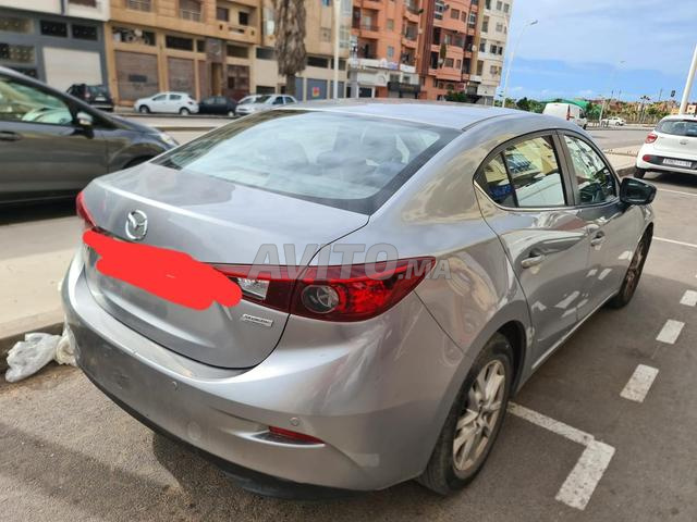 Mazda 3 Essence Manuelle 2016 à Rabat - 2