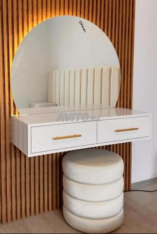 Miroir LED avec meuble
