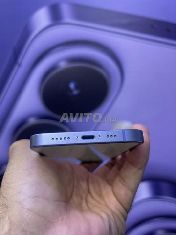 iPhone 14 256 Go très bon état, état 100% - 2