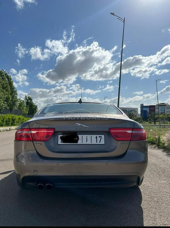 Jaguar XE prestige/ première main 