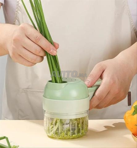 قطاعة خضروات كهربائية محمولة 4 في 1 - 2