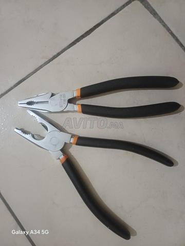 2 كماشة عالمية من ماركة Beta - 2