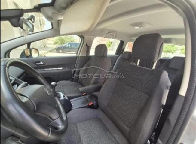 Peugeot 5008 de 2017, dédouanée