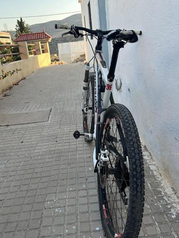 Vélo Merida 96 HFS 3000. - 2