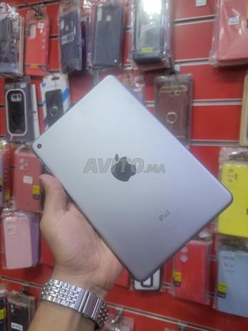 iPad mini 4 neuf, magasin 128 Go