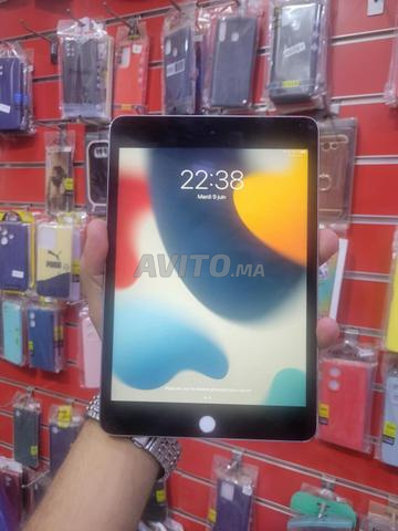 iPad mini 4 neuf, magasin 128 Go - 2