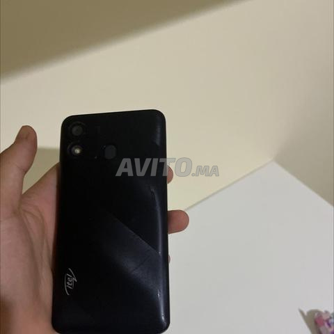 Téléphone Itel A33 - 2
