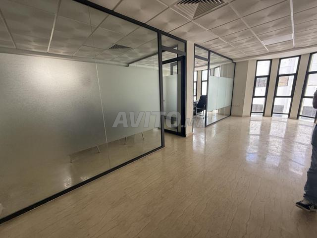 Bureau en location à Abdelmoumen 95 m²