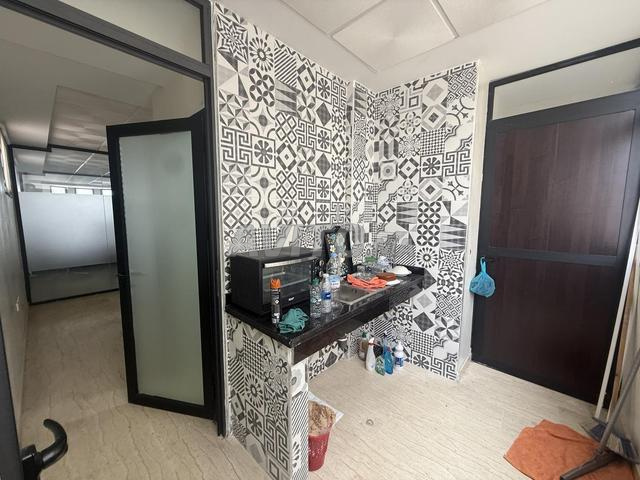 Bureau en location à Abdelmoumen 95 m²