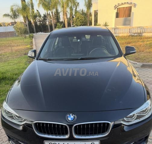 BMW الفئة الثالثة ديزل أوتوماتيك 2017 بالدار البيضاء