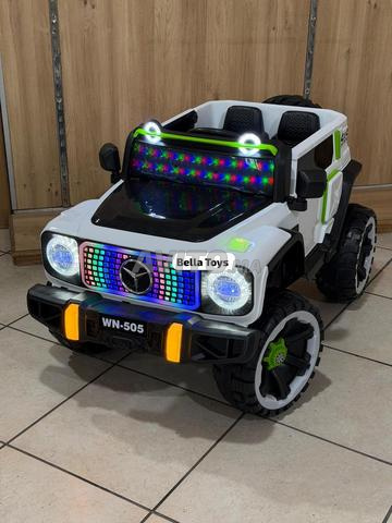 سيارة مرسيدس كهربائية للأطفال 4x4 - 2