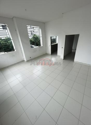 Vente Local de 98 m2 à Bouskoura - 2