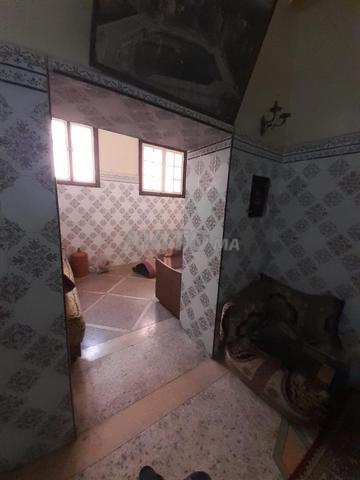 سروت منزل للبيع – عين الشق، درب بناني - 2