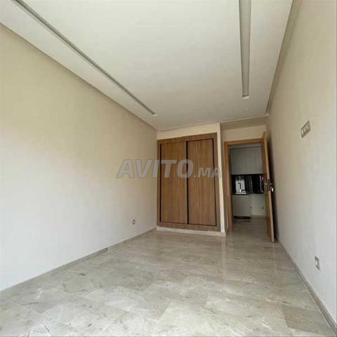 193814-شقة للإيجار بـ 5500 درهم في ول<bos> - 2