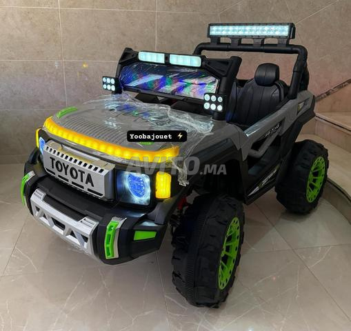 VOITURE ÉLECTRIQUE TOYOTA 4x4 12V - 2