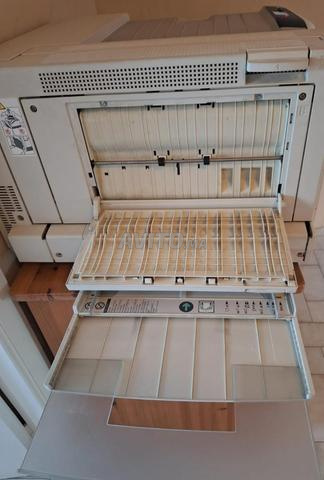 Imprimante XEROX Phaser 7500 à vendre