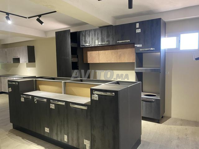 مجموعات مطابخ إيطالية جديدة للعرض