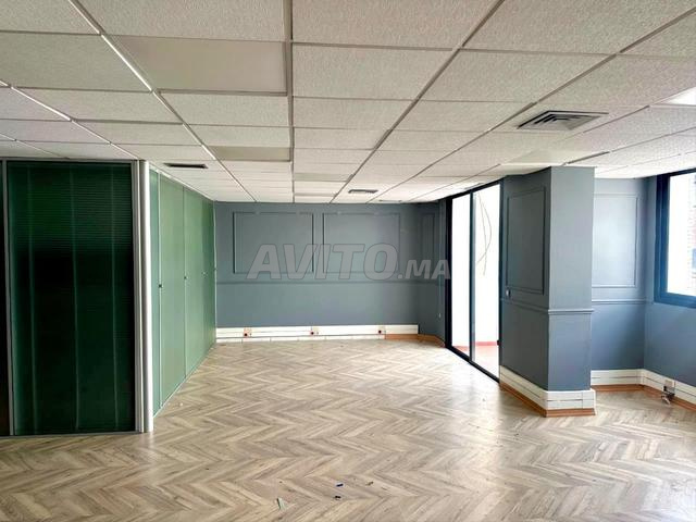 Bureau 150 m² Haut Standing à Racine Casablanca