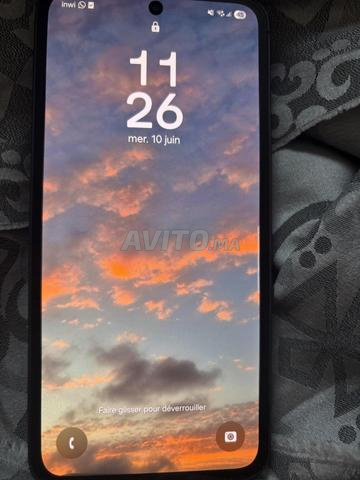 Samsung S24 FE - 2