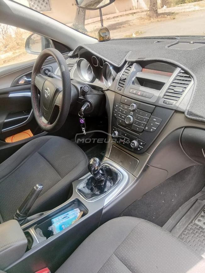 Opel Insignia Essence Manuelle 2010 à Casablanca