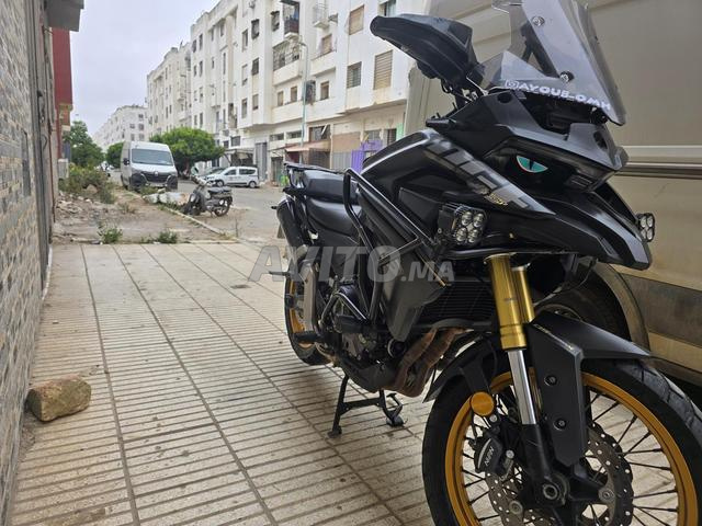 فوج 525 دي إس إكس