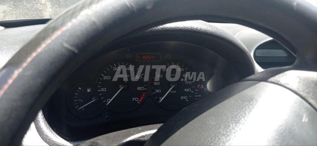 Peugeot 206 Essence Manuelle 2006 à Tétouan - 2