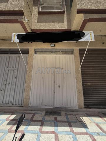 محل للبيع - 2